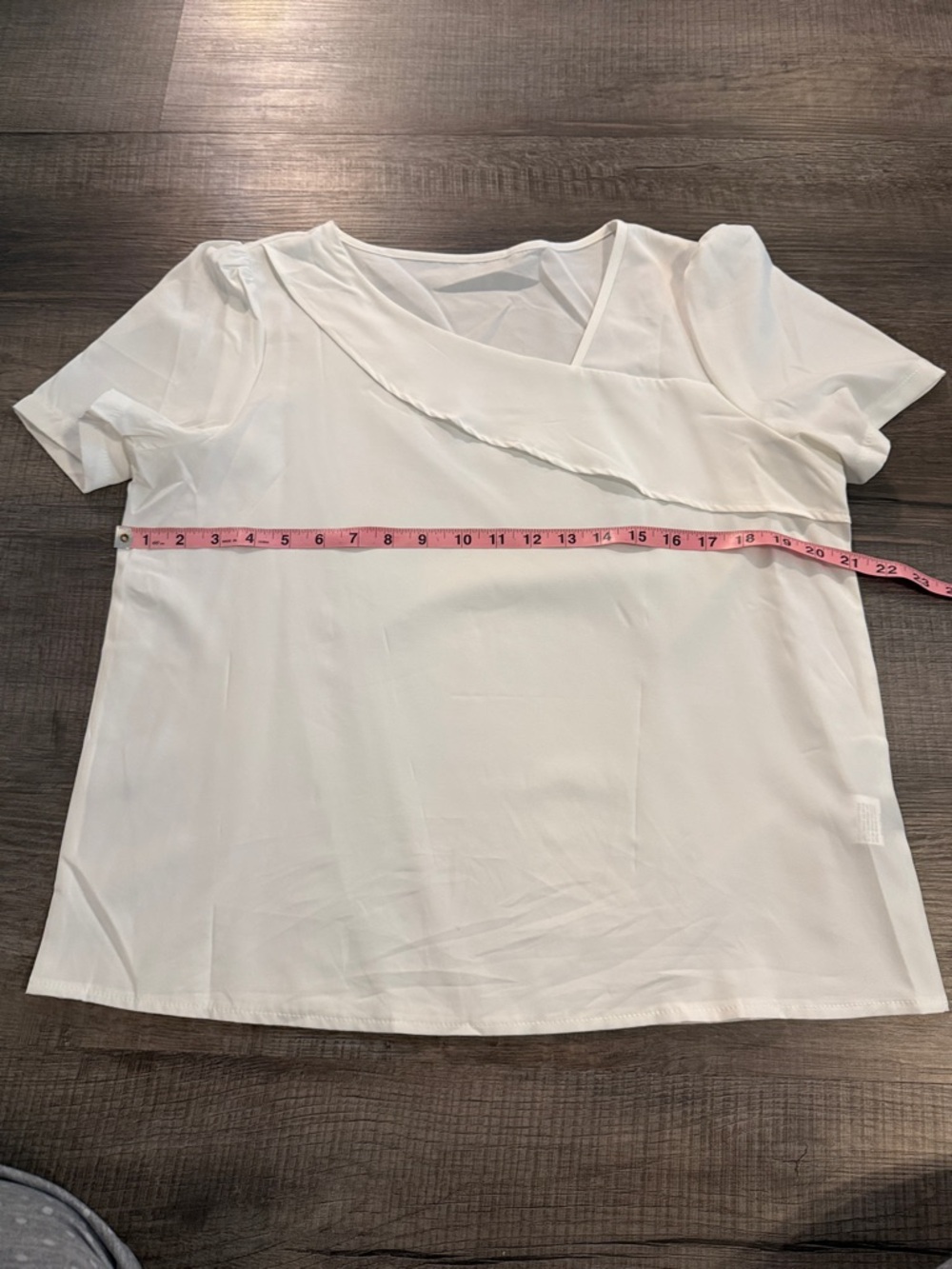 SHEIN White Short-Sleeve Ruffle Detail Top